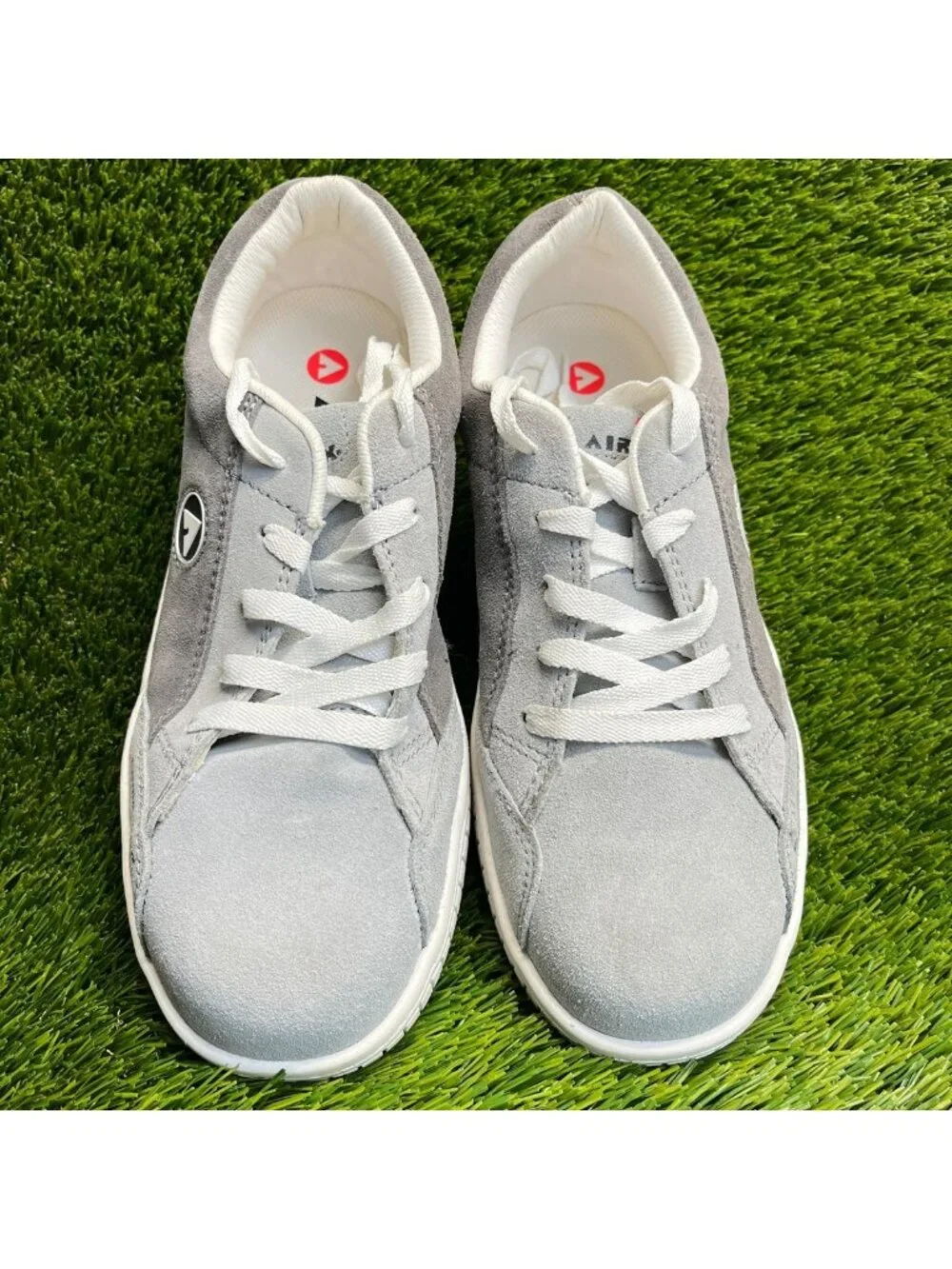 Airwalk Camino Womens Size 8.5D Gray White Suede Composite Toe Safety Work Shoes